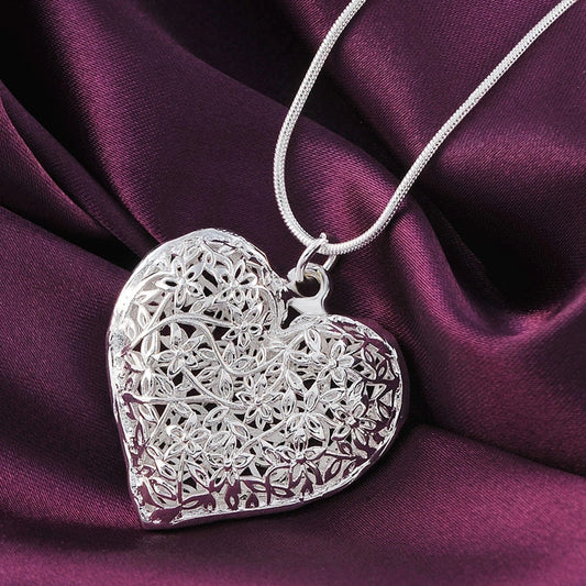 Silver color heart necklace